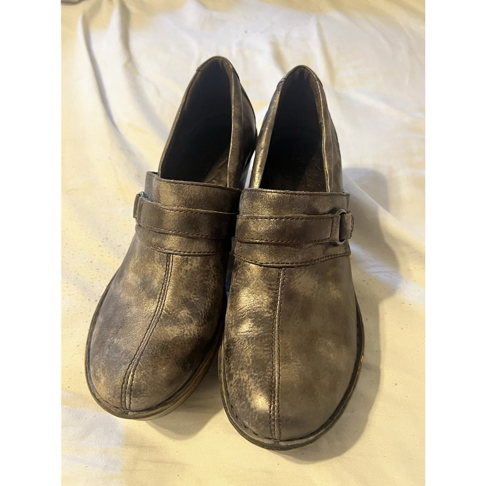 BOC Born Haddon Women 9.5 Clog Chunky 3.5" Heels Slip On Distressed Leather Shoe